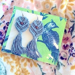 ♥️hOmEmAdE w/LÖVE=jEwLeRy
🏹BoHeMiAn EaRrInGs🏹»-»MaCrÄmË wOvEn FiBeR aRtWoRk«—«